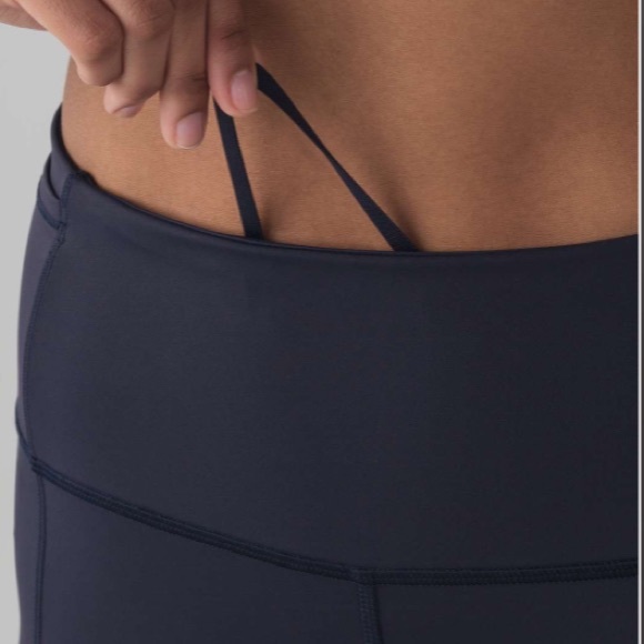 Lululemon Fast & Free Crop II - Picture 9 of 11